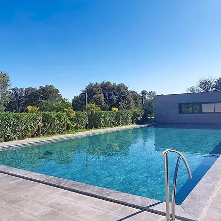 Appartamento Chateau-11 By Interhome